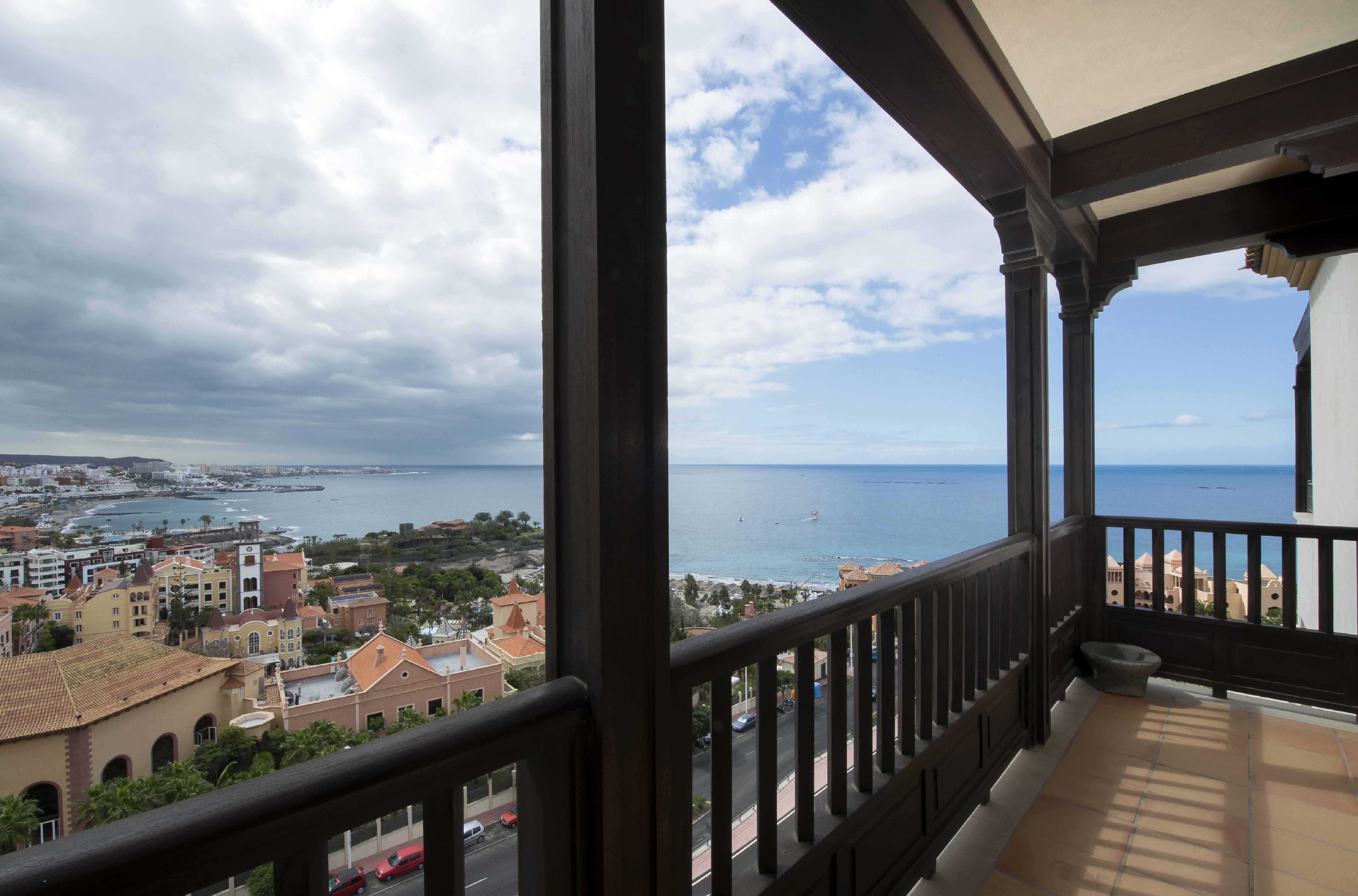 Vincci Seleccion La Plantacion Del Sur Otel Costa Adeje Dış mekan fotoğraf View from the balcony of the hotel
