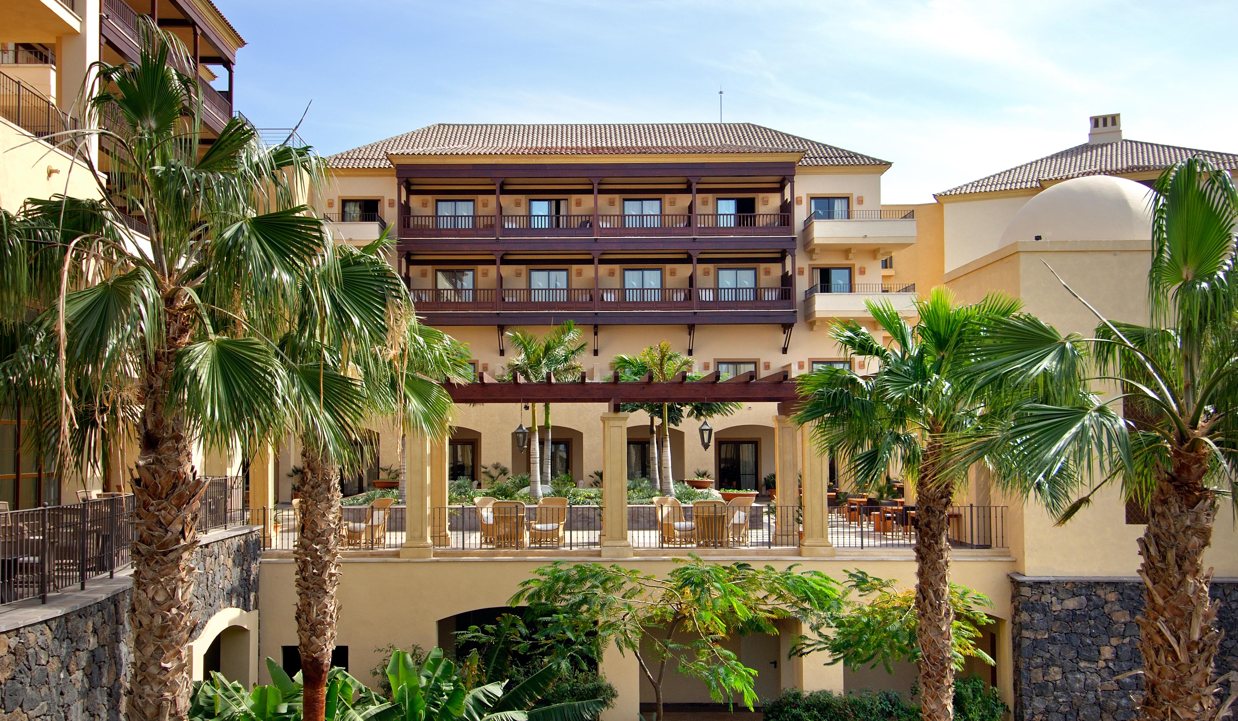Vincci Seleccion La Plantacion Del Sur Otel Costa Adeje Dış mekan fotoğraf The hotel's courtyard